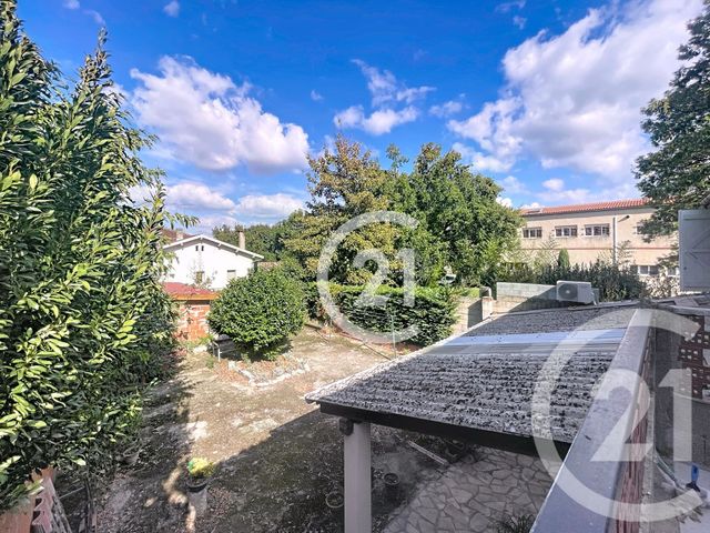 Appartement T2 à louer - 2 pièces - 56.0 m2 - LAVAUR - 81 - MIDI-PYRENEES - Century 21 Les Demeures Du Pastel