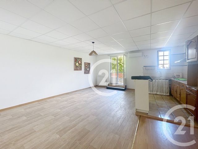 Appartement T2 à louer - 2 pièces - 56.0 m2 - LAVAUR - 81 - MIDI-PYRENEES - Century 21 Les Demeures Du Pastel