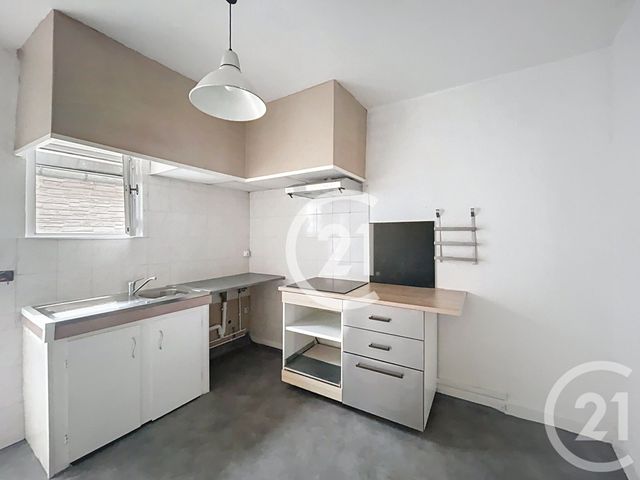 Appartement T2 à louer - 3 pièces - 95.0 m2 - LAVAUR - 81 - MIDI-PYRENEES - Century 21 Les Demeures Du Pastel