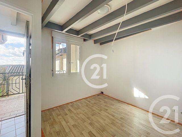 Appartement T2 à louer - 2 pièces - 32.0 m2 - LAVAUR - 81 - MIDI-PYRENEES - Century 21 Les Demeures Du Pastel