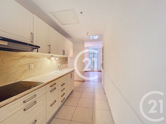 Appartement T3 à louer - 4 pièces - 79.74 m2 - LAVAUR - 81 - MIDI-PYRENEES - Century 21 Les Demeures Du Pastel