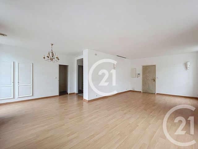 Appartement T3 à louer - 4 pièces - 79.74 m2 - LAVAUR - 81 - MIDI-PYRENEES - Century 21 Les Demeures Du Pastel