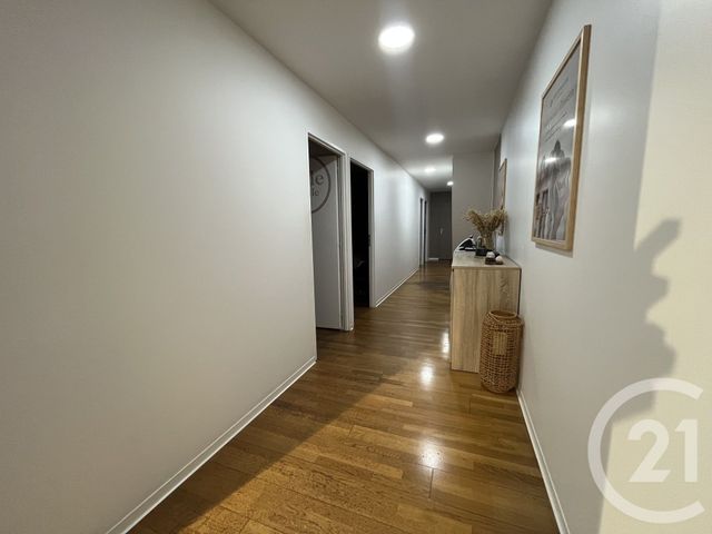 Appartement F5 à vendre - 5 pièces - 95.0 m2 - LAVAUR - 81 - MIDI-PYRENEES - Century 21 Les Demeures Du Pastel