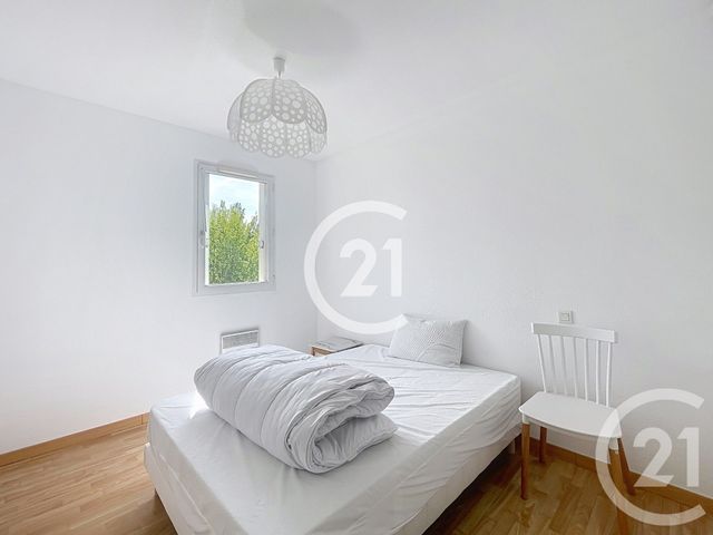 Appartement T3 à louer - 3 pièces - 67.72 m2 - ST SULPICE LA POINTE - 81 - MIDI-PYRENEES - Century 21 Les Demeures Du Pastel