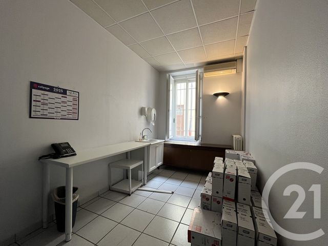 Appartement Local à louer - 4 pièces - 60.5 m2 - LAVAUR - 81 - MIDI-PYRENEES - Century 21 Les Demeures Du Pastel