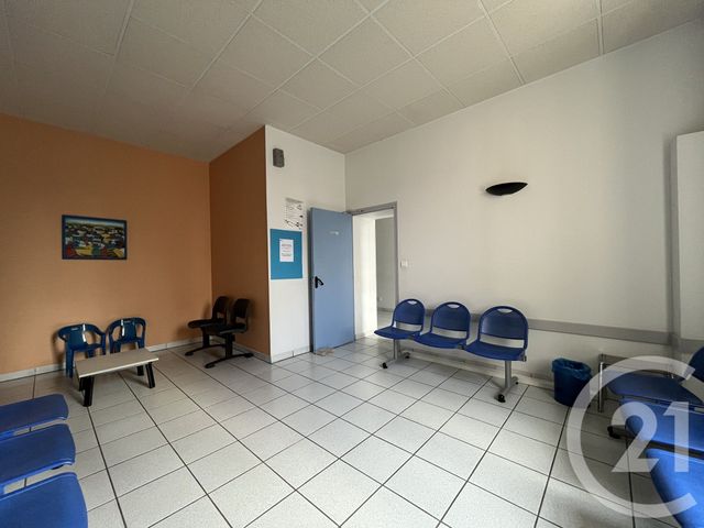 Appartement Local à louer - 4 pièces - 60.5 m2 - LAVAUR - 81 - MIDI-PYRENEES - Century 21 Les Demeures Du Pastel