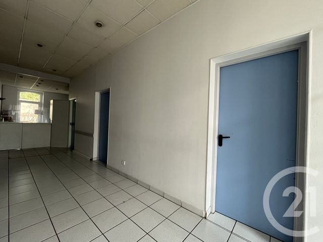 Appartement Local à louer - 4 pièces - 60.5 m2 - LAVAUR - 81 - MIDI-PYRENEES - Century 21 Les Demeures Du Pastel