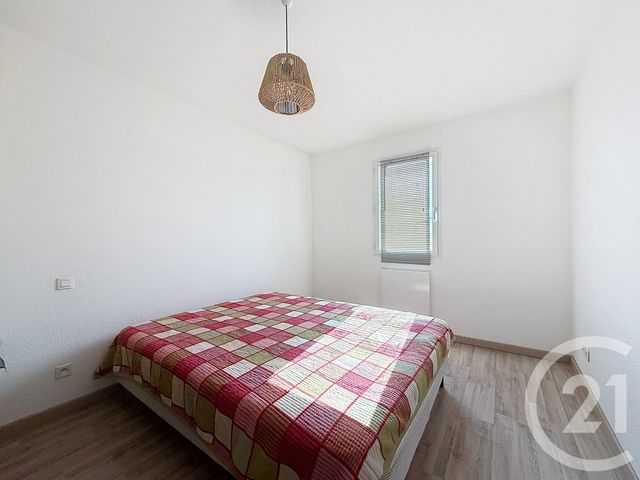 Appartement T2 à vendre - 3 pièces - 49.0 m2 - LAVAUR - 81 - MIDI-PYRENEES - Century 21 Les Demeures Du Pastel