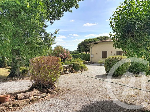 maison à vendre - 11 pièces - 218.0 m2 - GIROUSSENS - 81 - MIDI-PYRENEES - Century 21 Les Demeures Du Pastel